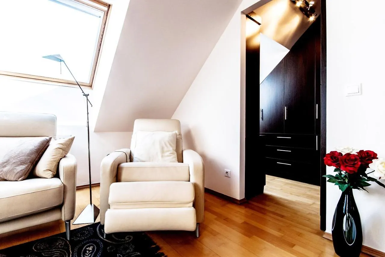 Central Capital Apartments 2 Budapest 0*,