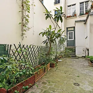 https://pick-a-flats-apartment-rue-notre-dame-de-recouvrance.fr-paris.fr